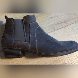 Ladies Brown Suede Booties By Sugar